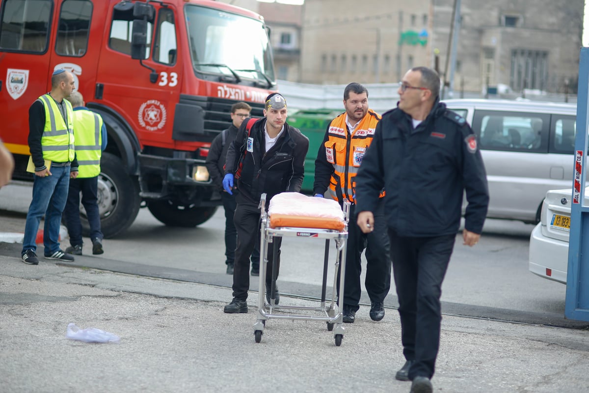 "איחוד הצלה" וכוחות החירום תרגלו פעולות חילוץ לכודים מבניין בוער