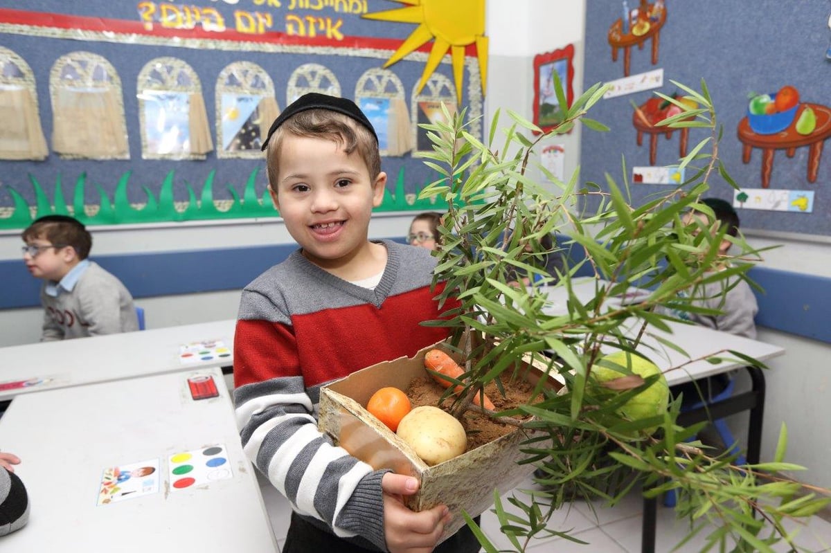 ח"כ יעקב מרגי ב'אהל שרה': "לא אשלים עם האפליה בחינוך המיוחד למגזר החרדי"