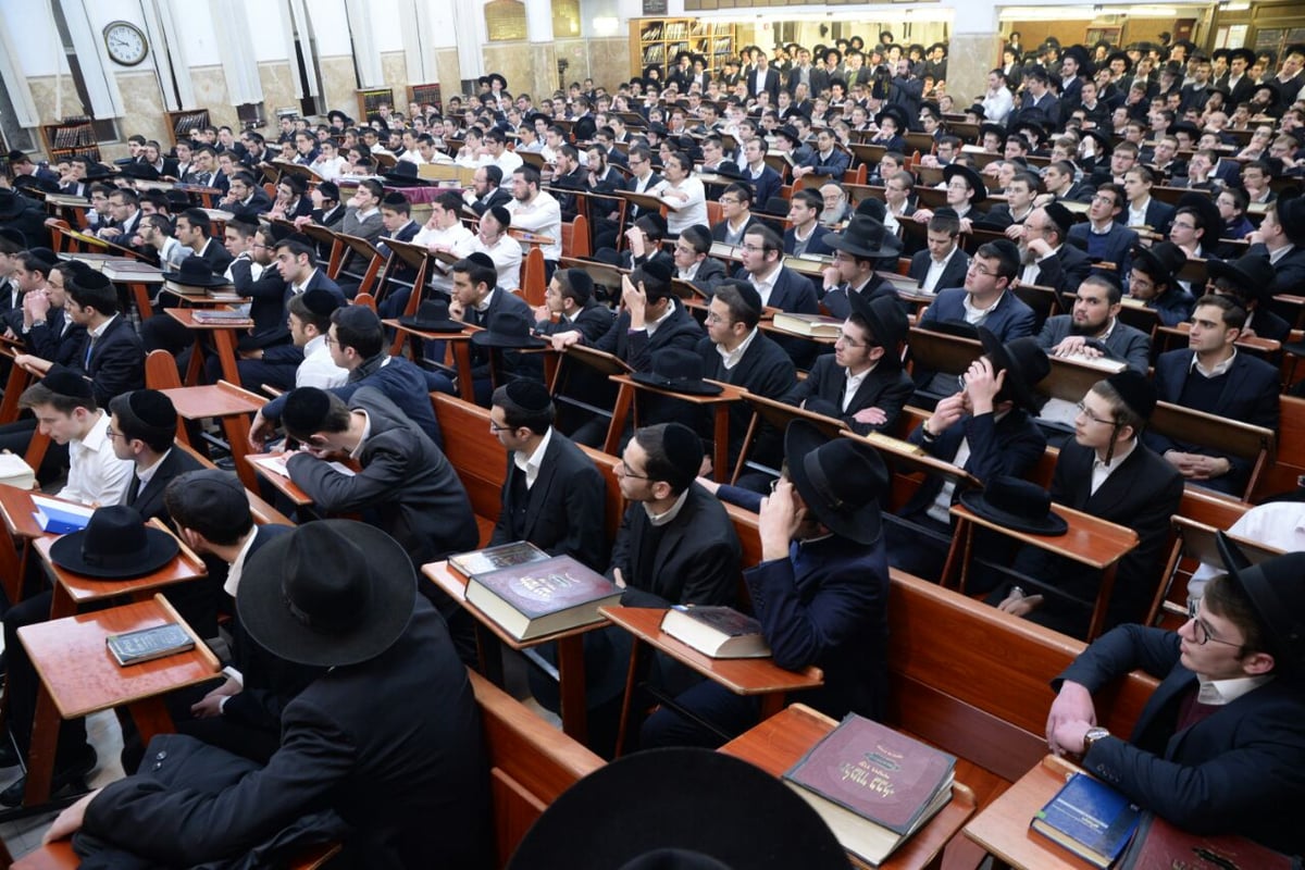 הגרמ"ה הירש: "מרן הגרא"ל שטיינמן - הסמל של כבוד ד'"