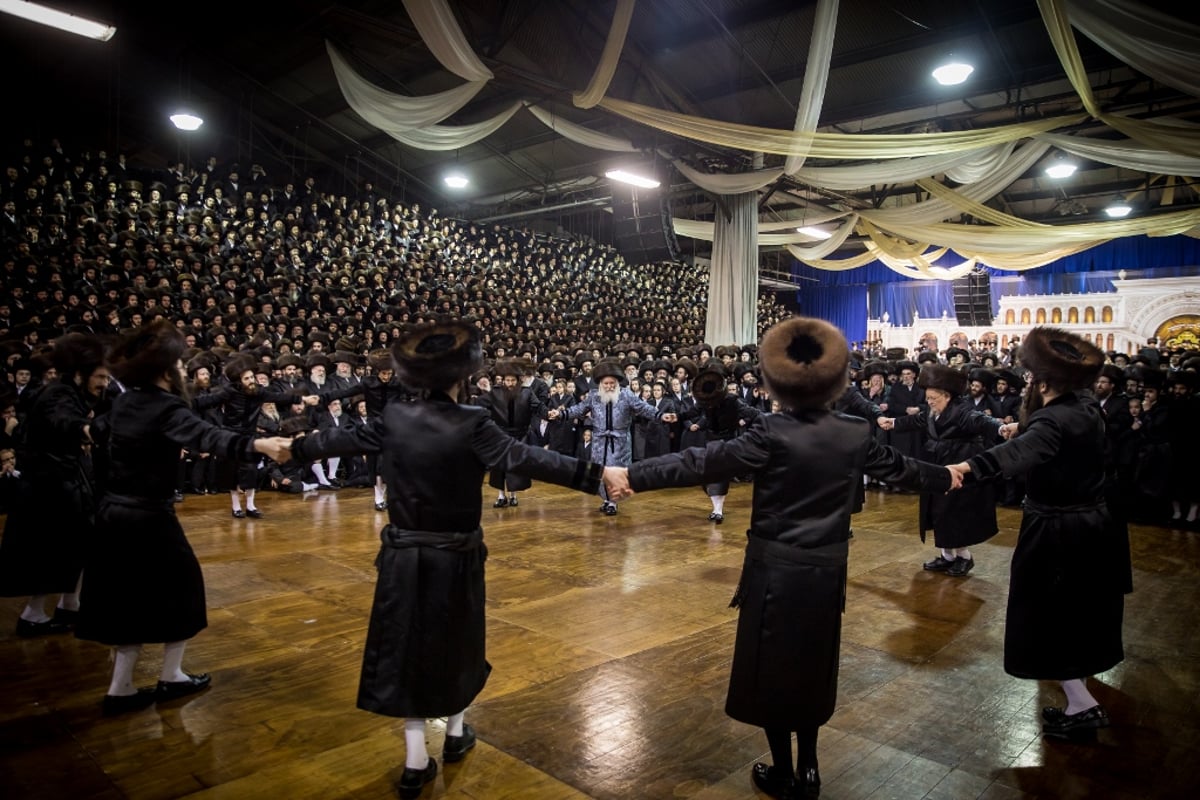 צפו בגלריה: חתונת בת האדמו"ר מבאבוב