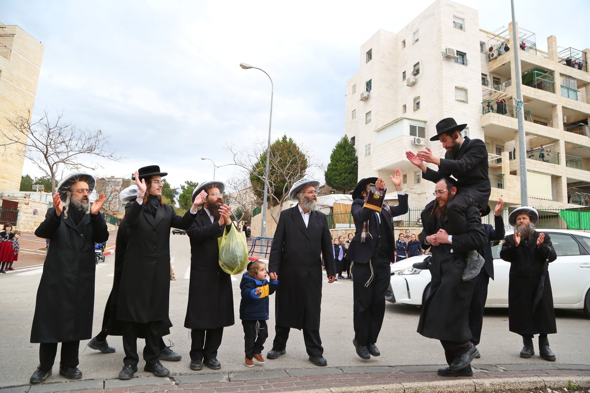 צפו בווידאו: מסיבת השחרור של ה"לא מתייצב" מבריסק