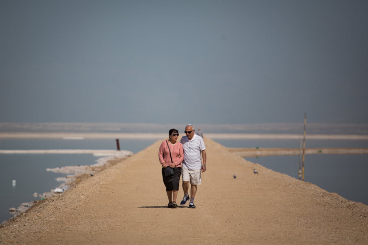 ים המוות? ים המלח בסדרת תמונות מרהיבה