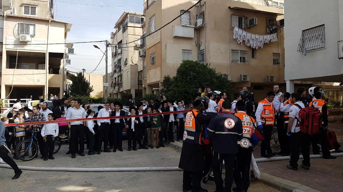 בני ברק: אישה קפצה מקומה שניה ונפצעה קל