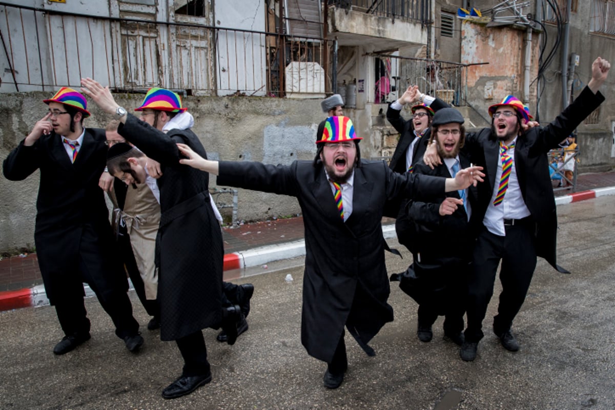 גלריה: חגיגת שושן פורים ברחובות ירושלים