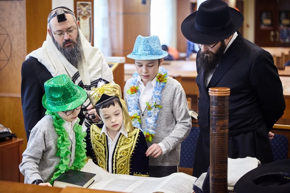 גלריה צבעונית: פורים במוסקבה • צפו