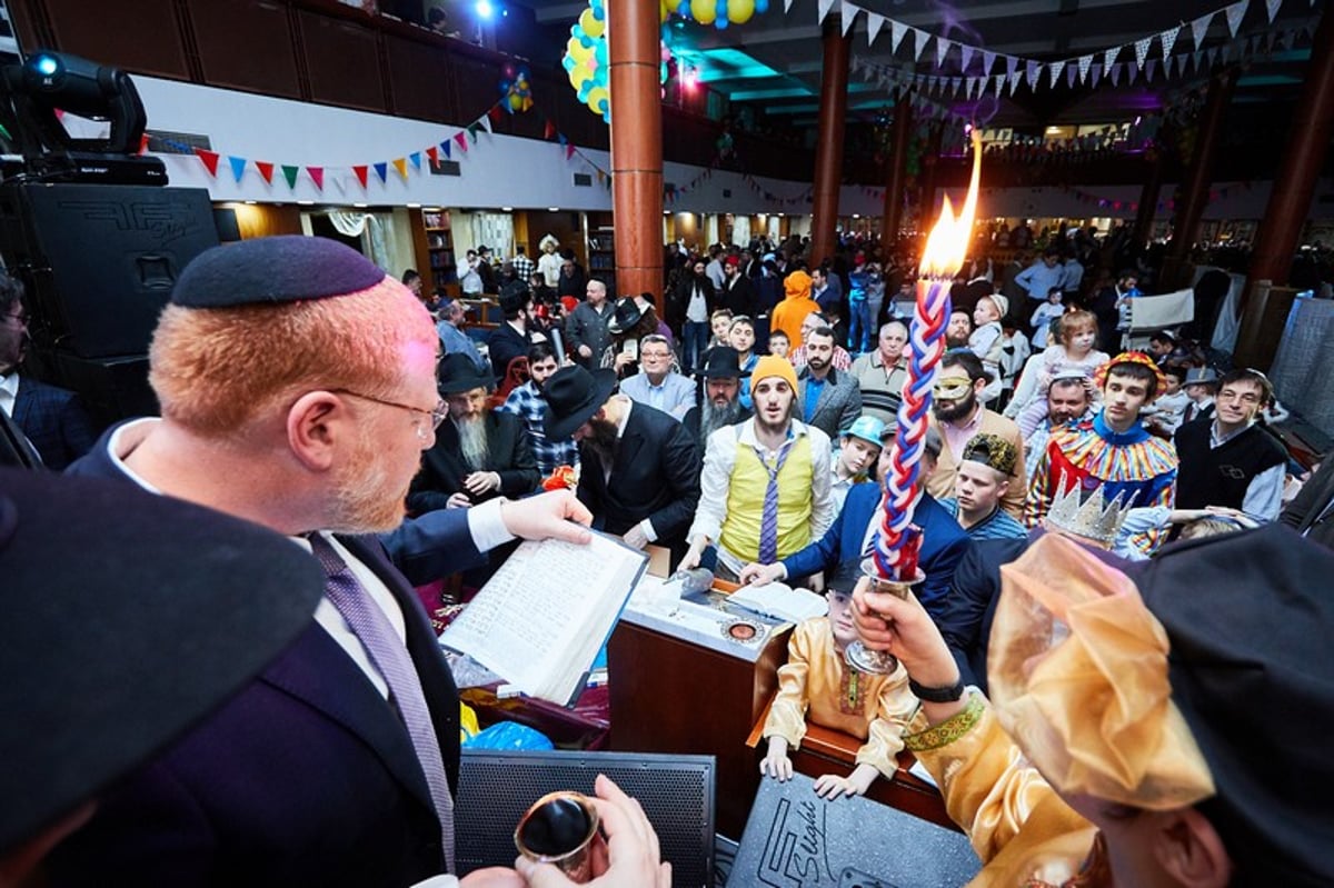 גלריה צבעונית: פורים במוסקבה • צפו