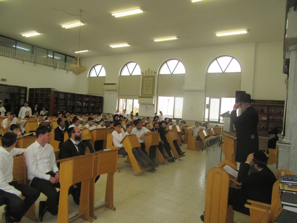 ב'נחלת דוד' ספדו לראש הישיבה ולגר"י אדלשטיין