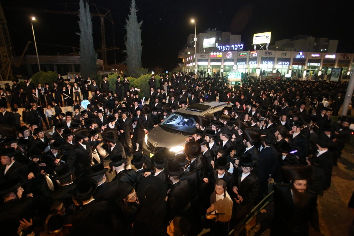 צפו: ה'מלוה מלכה' של האדמו"ר מויז'ניץ בביתר