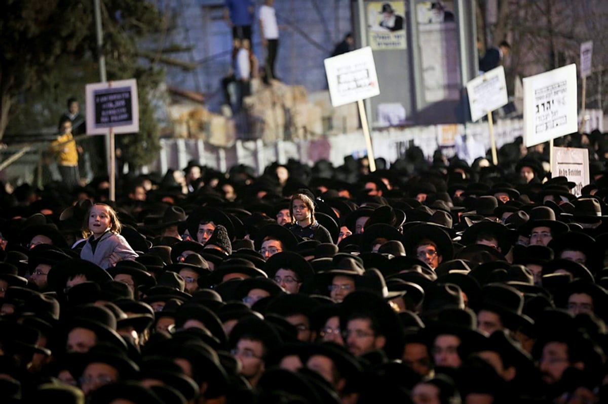 לאחר הנאומים: הפגנת "הפלג" ו"העדה" הפכה לאלימה