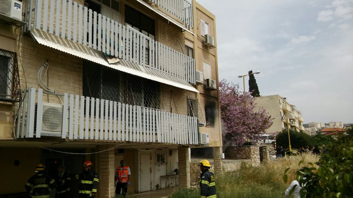 אם ושני ילדיה נפגעו משריפת ביתם ברכסים