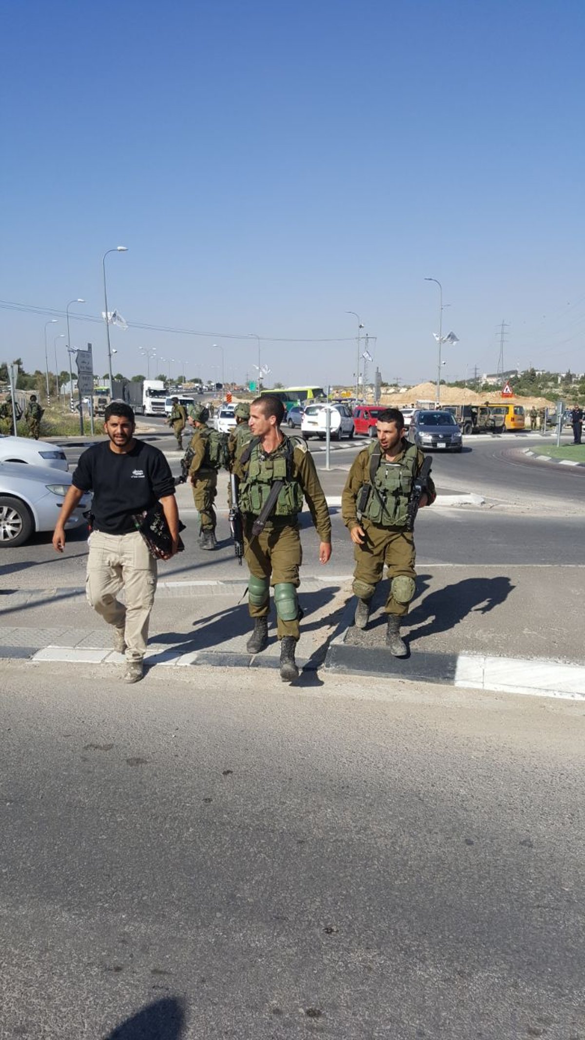 פיגוע דריסה בצומת גוש עציון; המחבל נורה בראשו