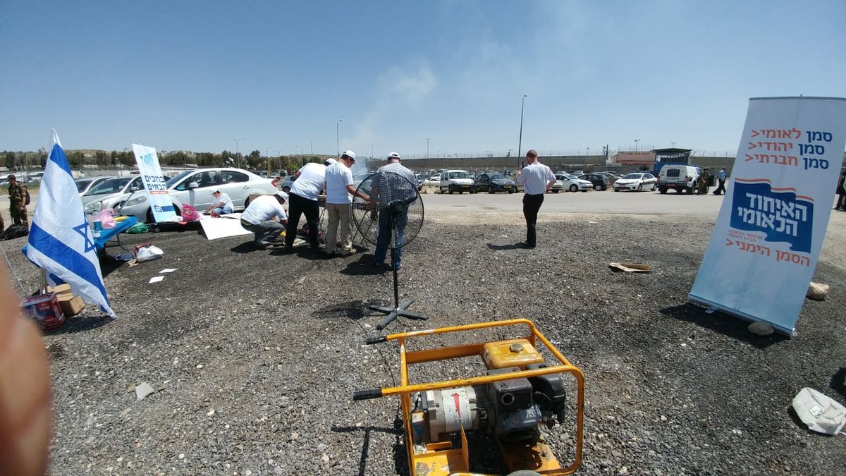 מנגל מול המחבלים השובתים רעב: "שיסבלו מהריחות". צפו