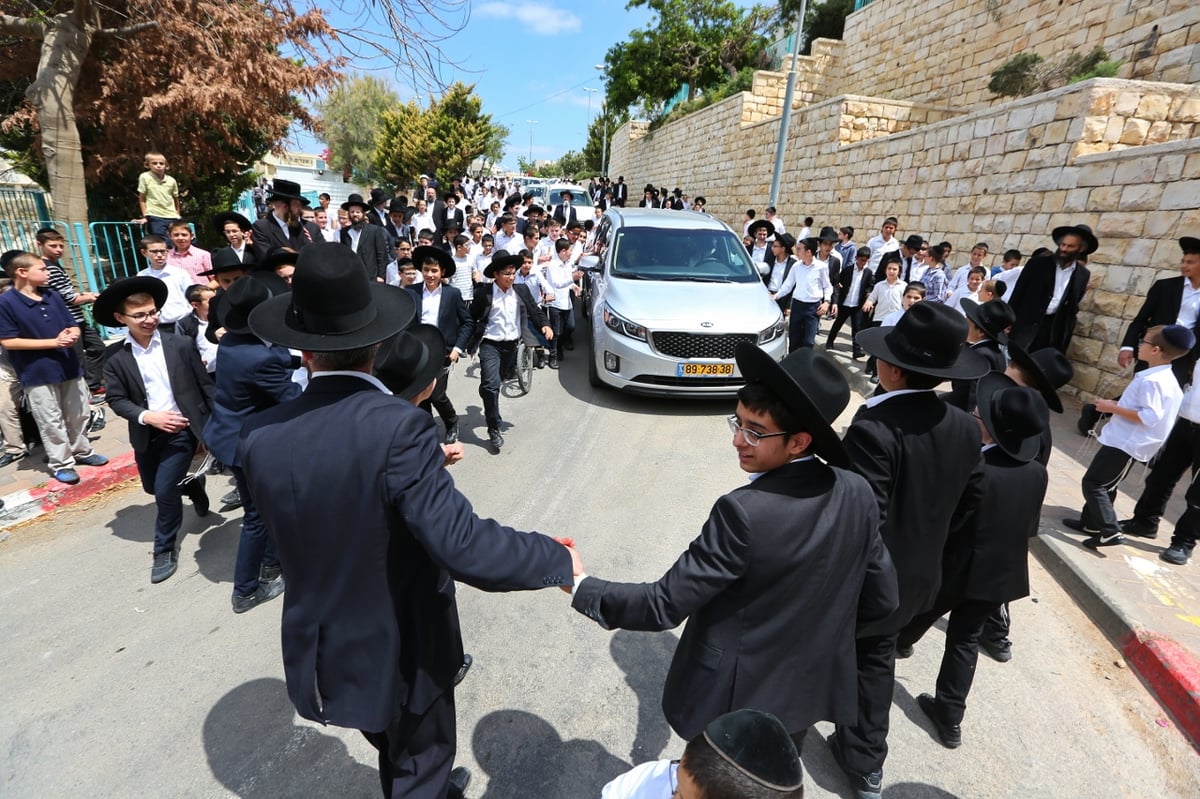 המסע של הגאון רבי דב לנדו בבית שמש • תיעוד