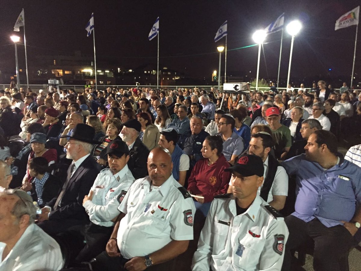 "בזכותם אנחנו חיים בשלווה" - בני ברק זוכרת