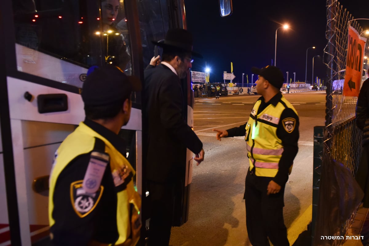 ל"ג בעומר במירון • צפו בתיעוד המשטרה