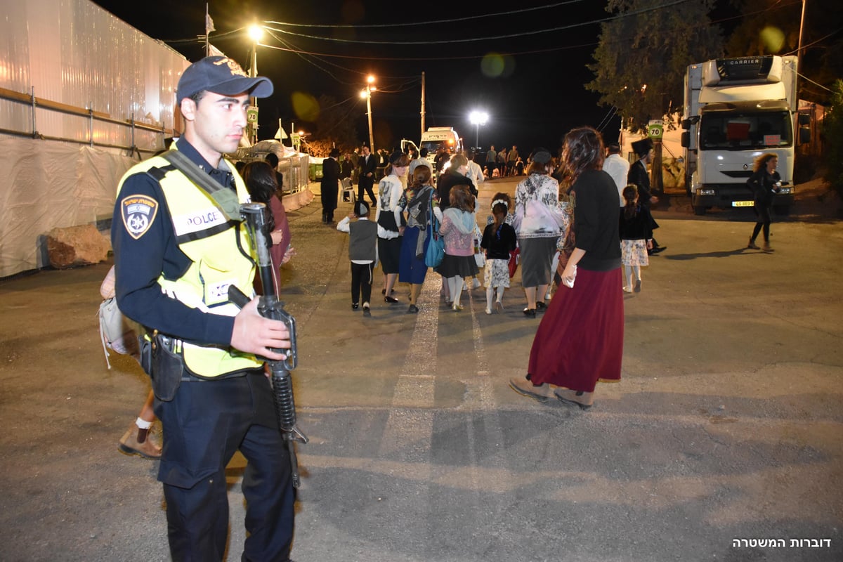 ל"ג בעומר במירון • צפו בתיעוד המשטרה