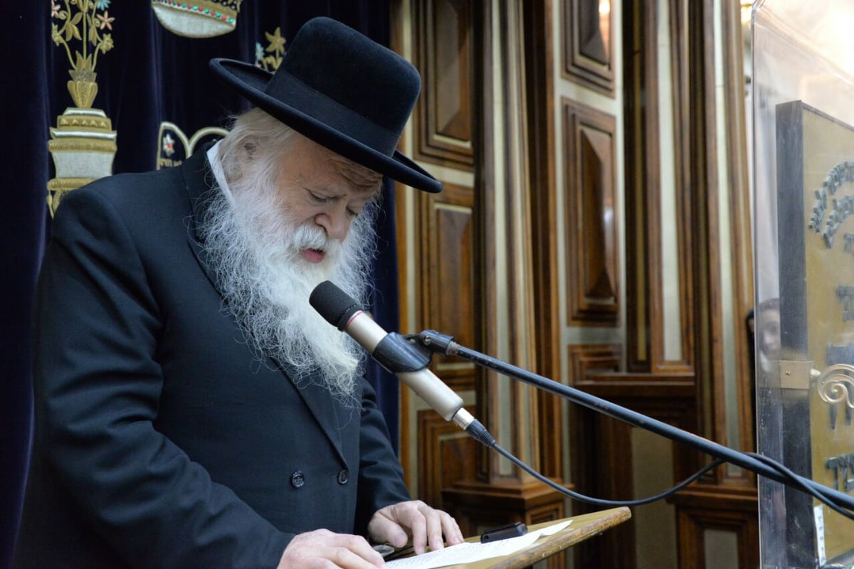 מראות חייו •  הגאון רבי שמואל יעקב בורנשטיין זצ"ל