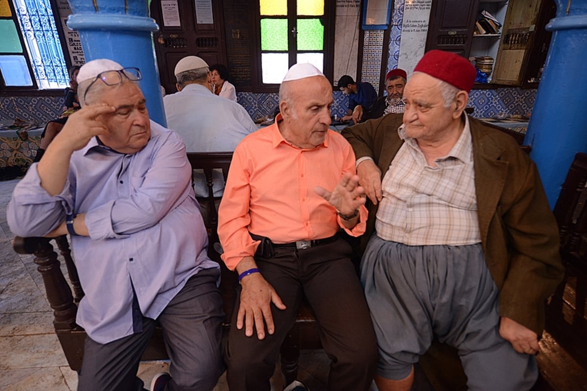 חגיגות ל"ג בעומר באי ג'רבה בתוניסיה • צפו