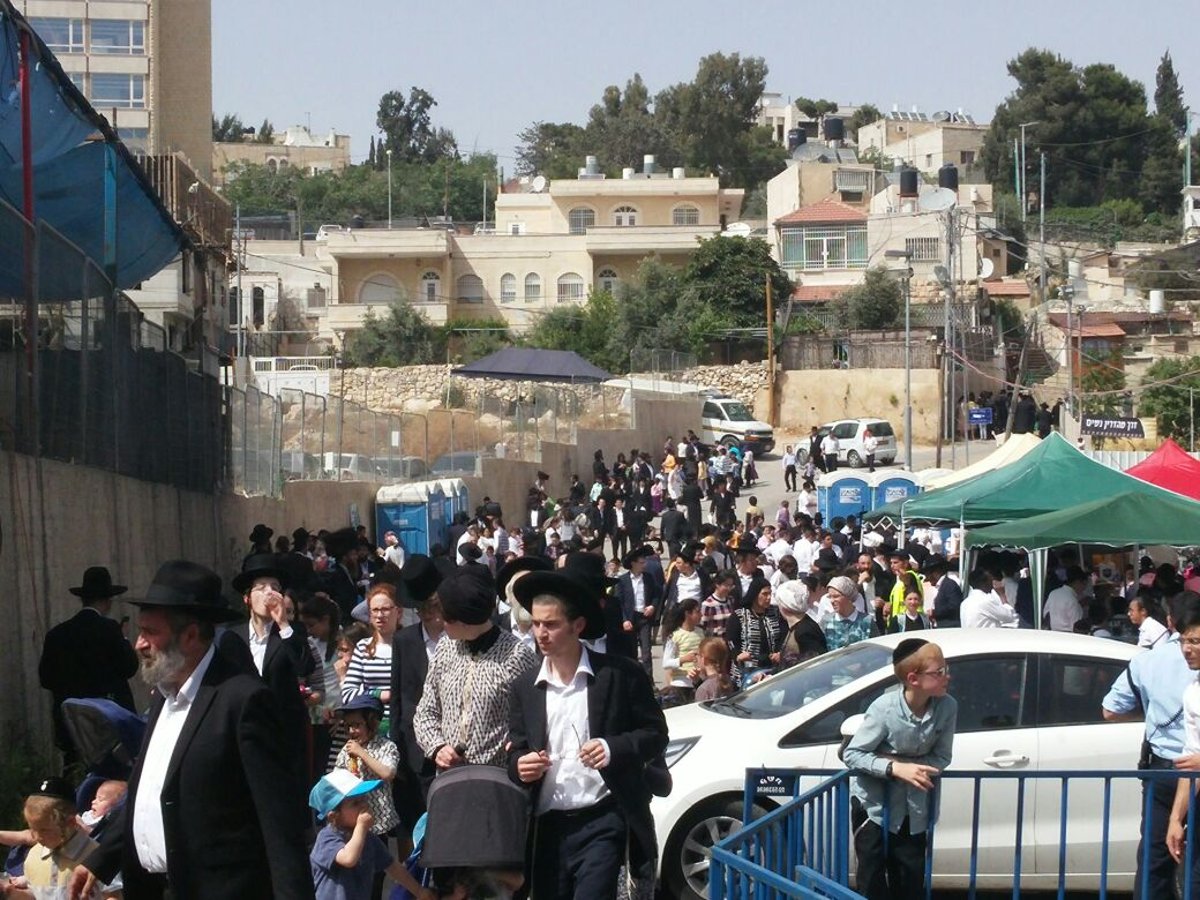 תיעוד מיוחד: ל"ג בעומר בקבר שמעון הצדיק