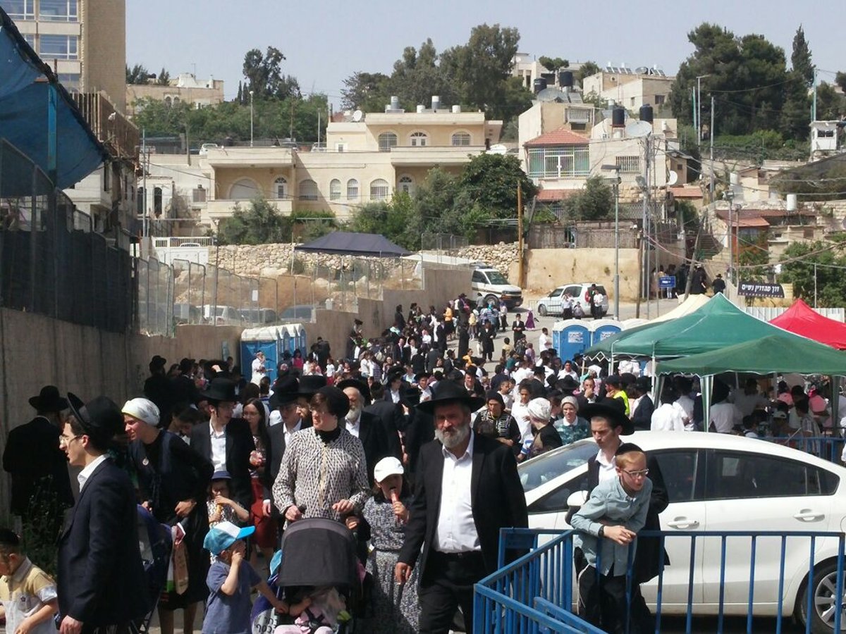 תיעוד מיוחד: ל"ג בעומר בקבר שמעון הצדיק