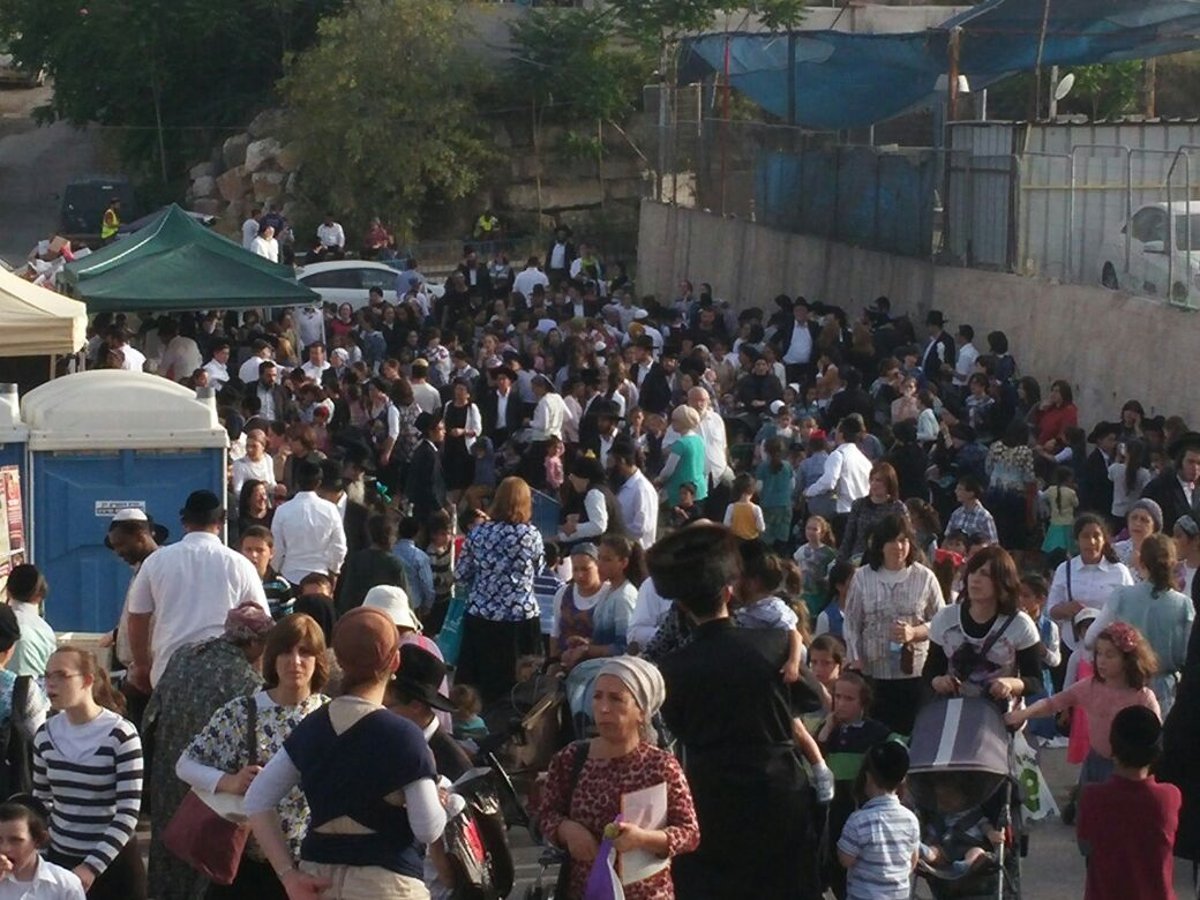 תיעוד מיוחד: ל"ג בעומר בקבר שמעון הצדיק