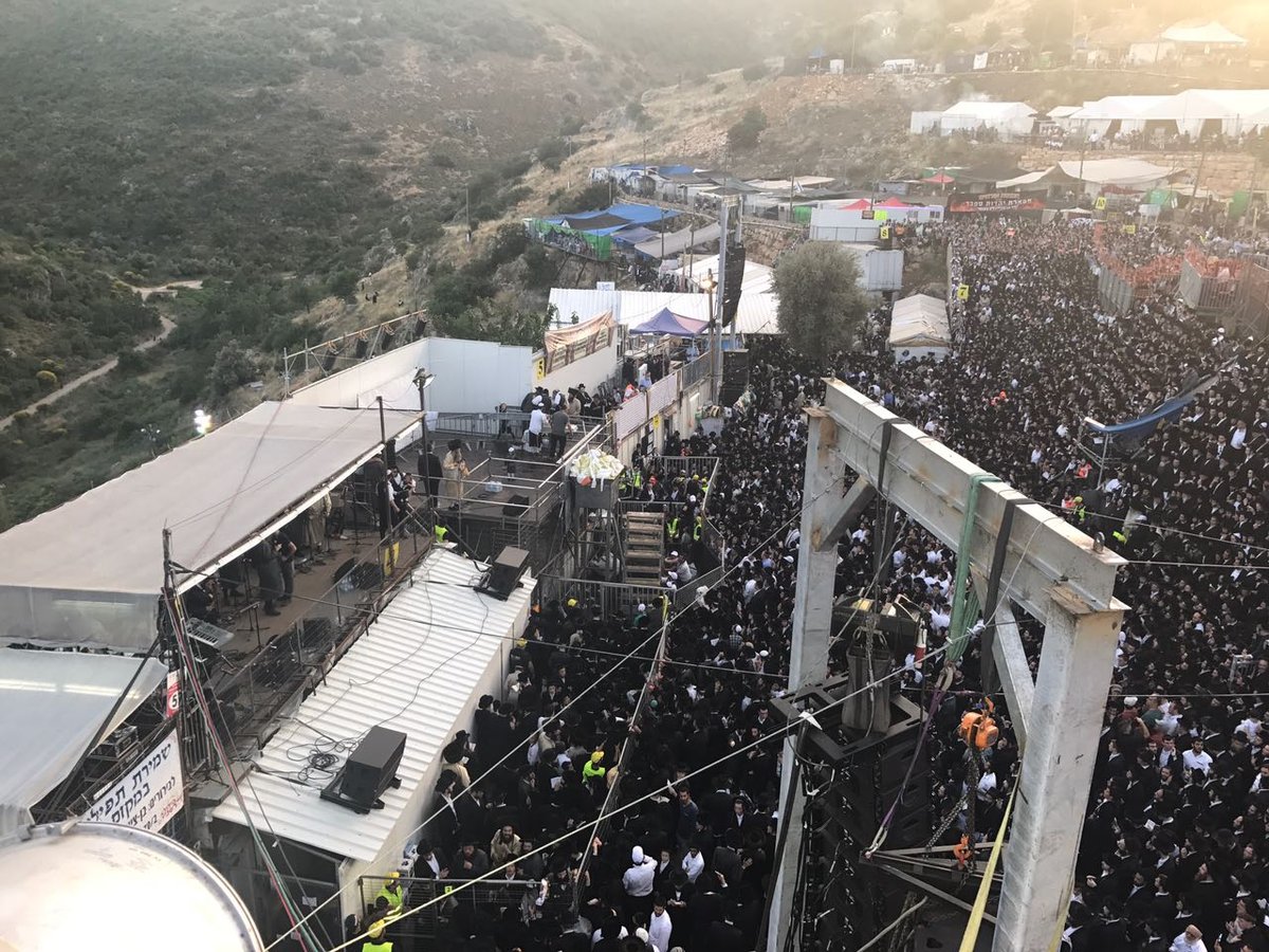 צפו: הדלקת 'תולדות אהרן' שחתמה את חגיגות ל"ג בעומר במירון