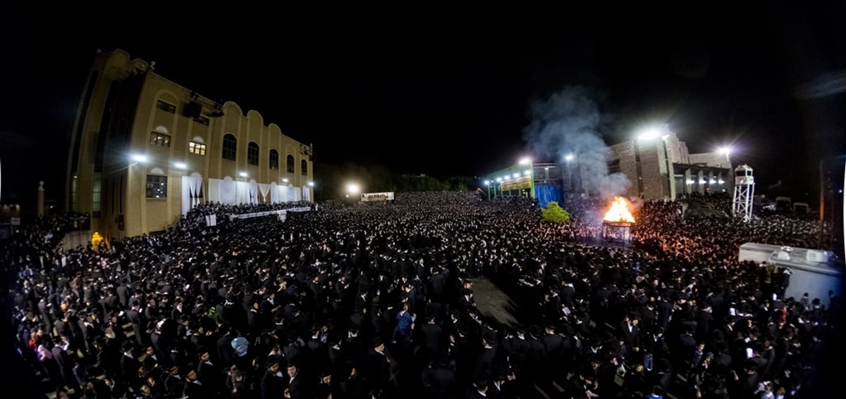 תיעוד ענק: רבבות חגגו ל"ג בעומר עם הרבי מסאטמר