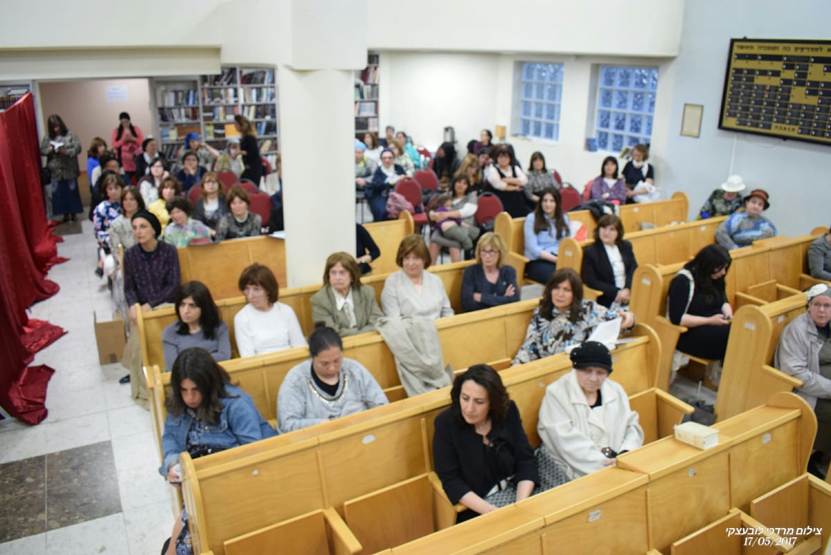 שלושים לפטירת הרב מענדל דייטש הי"ד. צפו