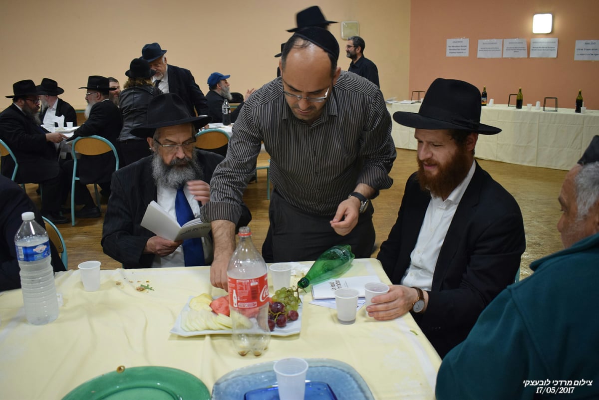 שלושים לפטירת הרב מענדל דייטש הי"ד. צפו