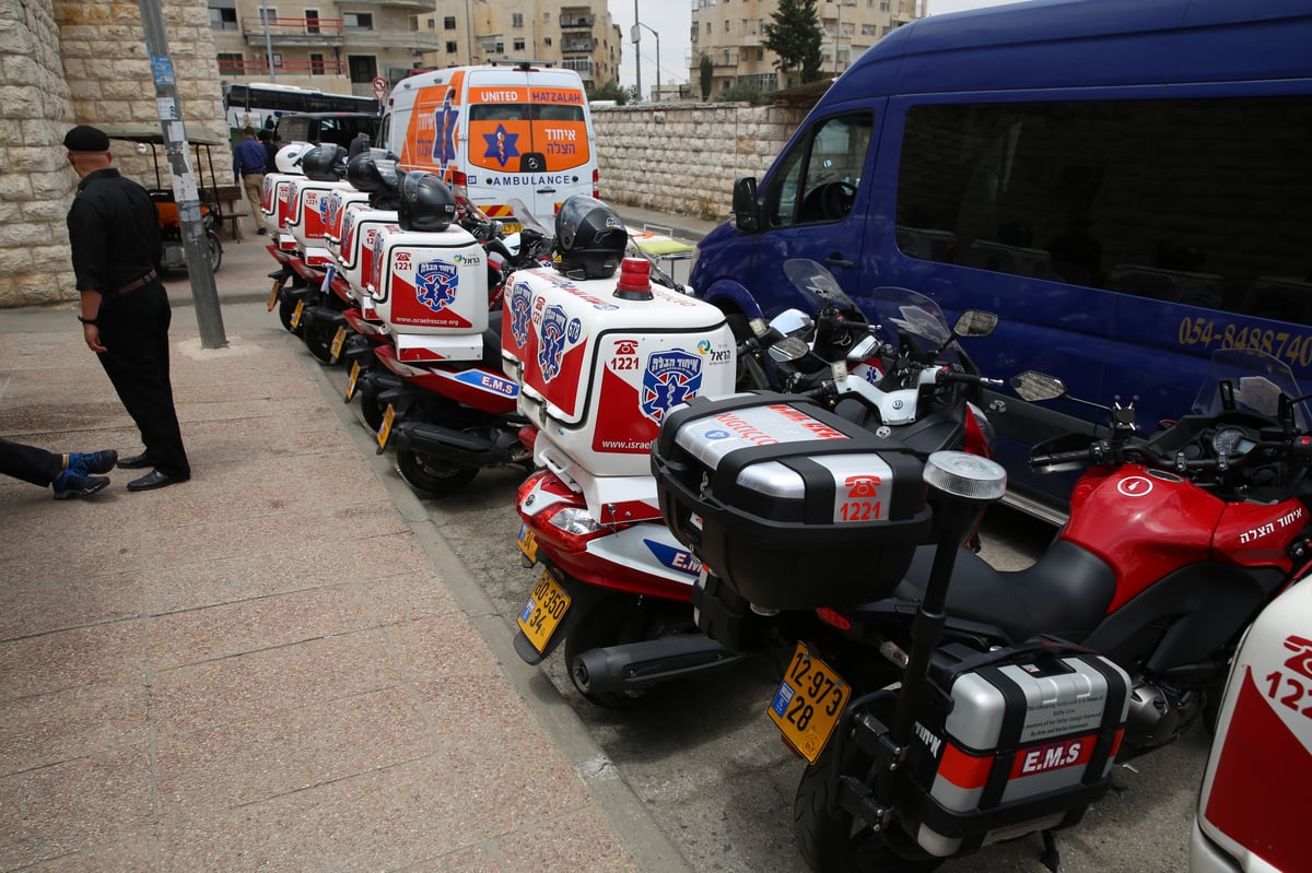 מאות ליוו למנוחות את מתנדב 'איחוד הצלה'  אפי גדסי ז"ל