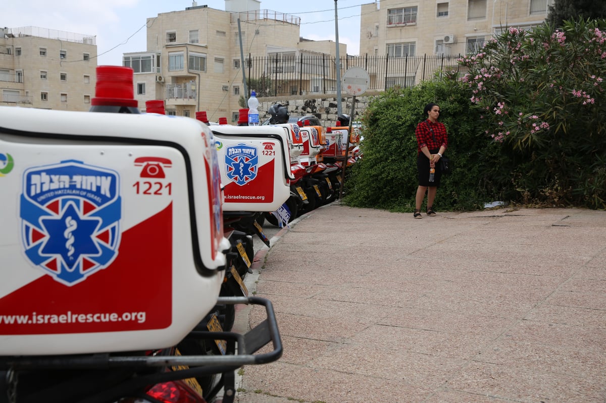 מאות ליוו למנוחות את מתנדב 'איחוד הצלה'  אפי גדסי ז"ל