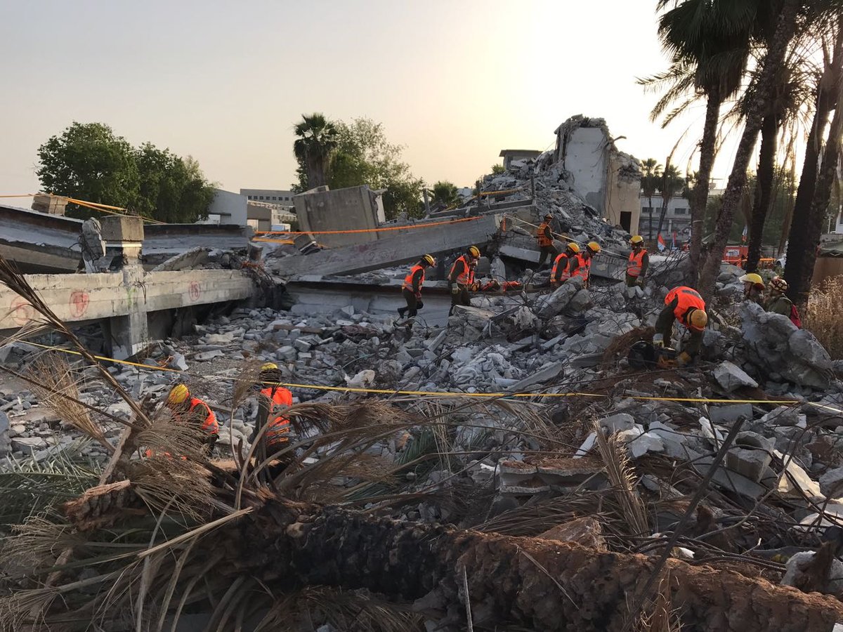 ממצלמת הלוחם: חילוץ לכודים מהריסות מבנה