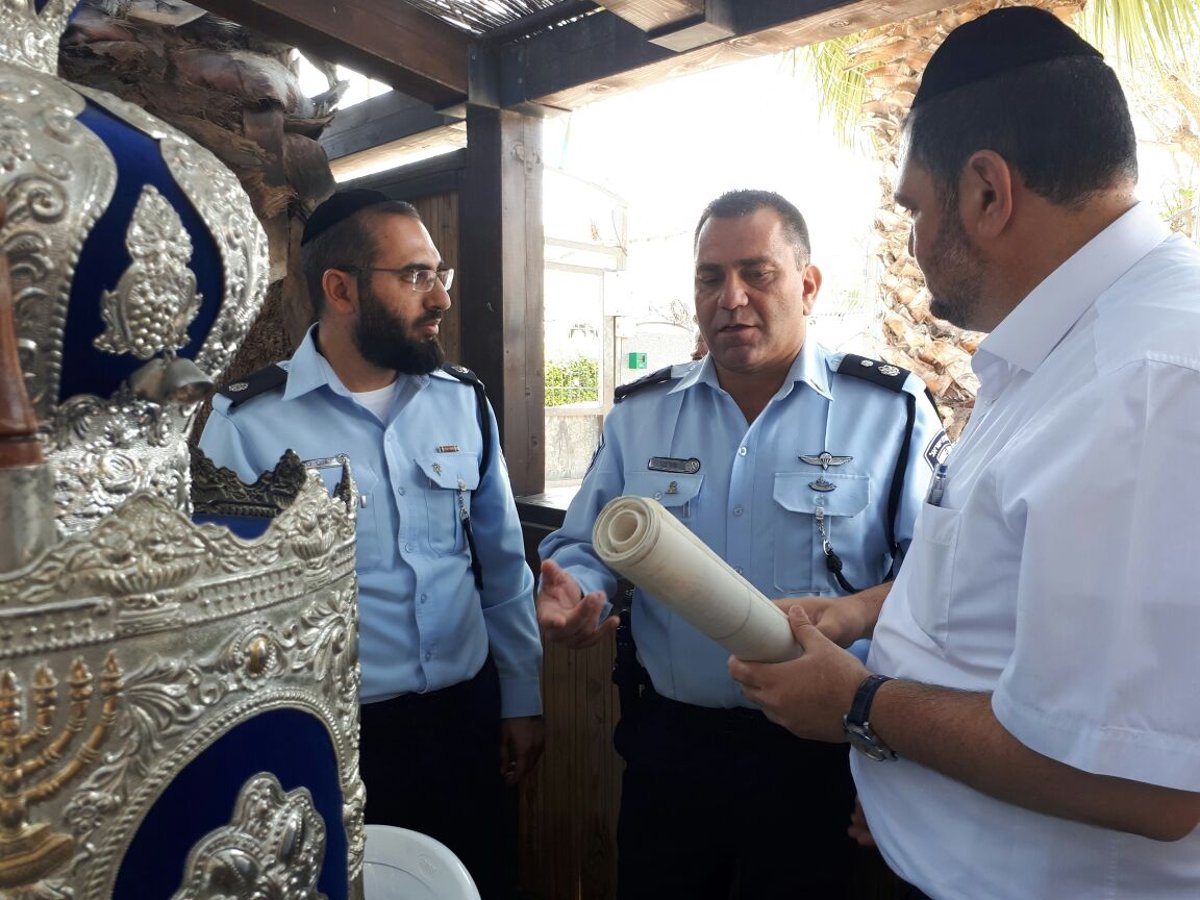 ספר התורה הוחזר לבית הכנסת; הגונב: סופר סת"ם