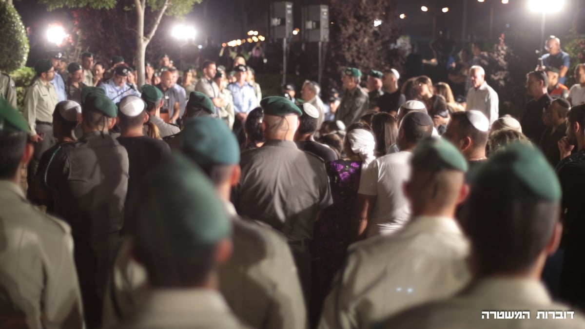 אלפים ליוו את הדס מלכא הי"ד למנוחות • צפו