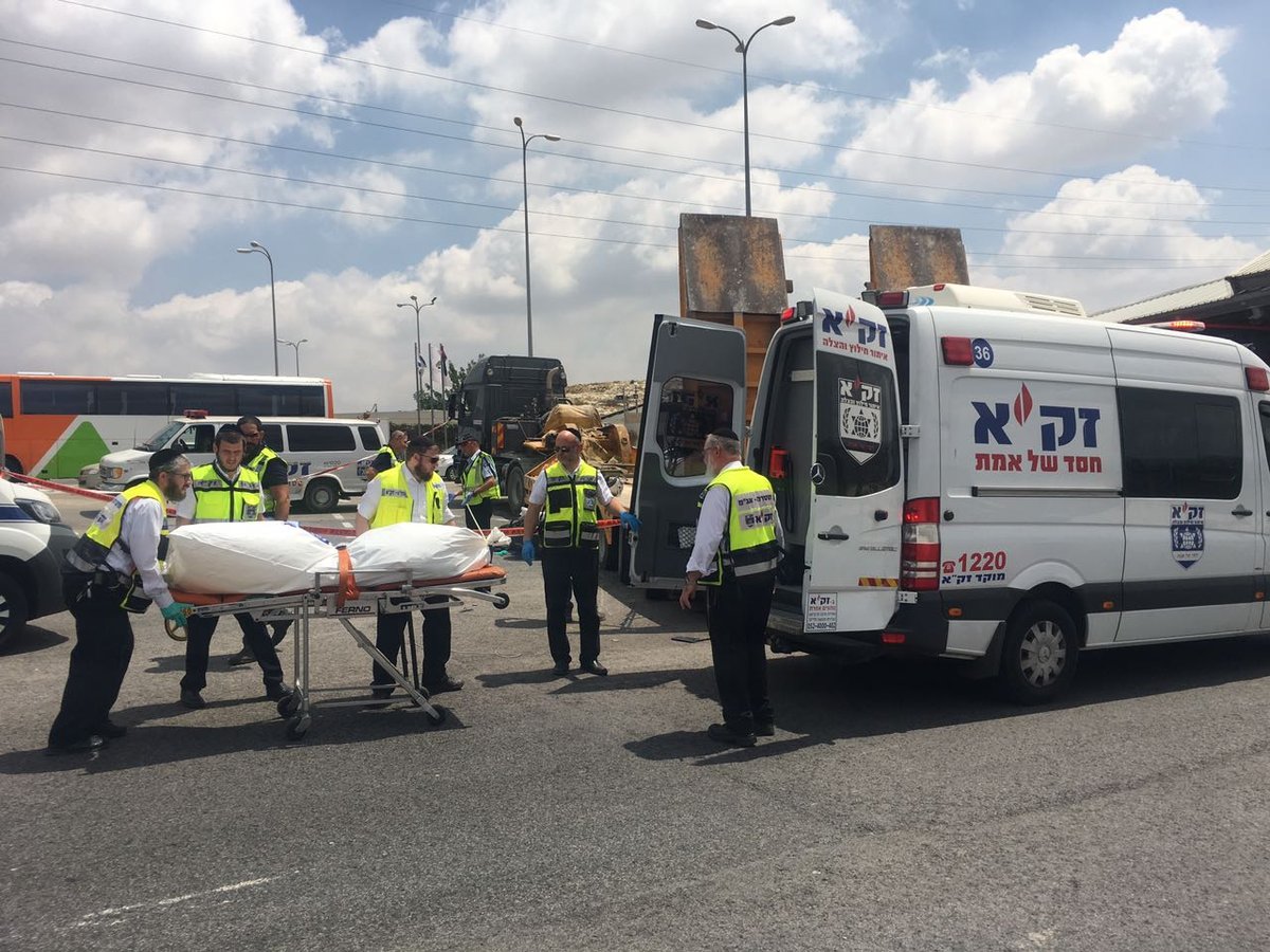 עורך דין חרדי נהרג בתאונת אופנוע בכביש 443