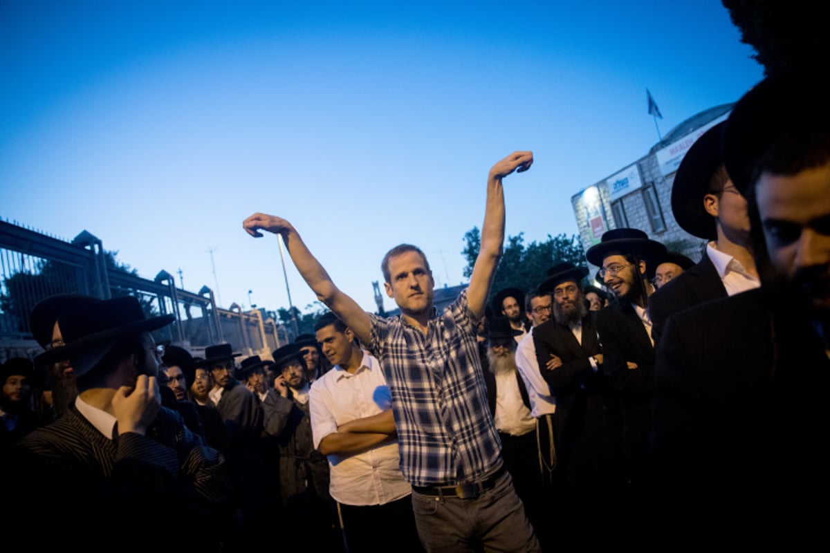 בהפגנת השבת: הראב"ד שיבח את הנשיא טראמפ