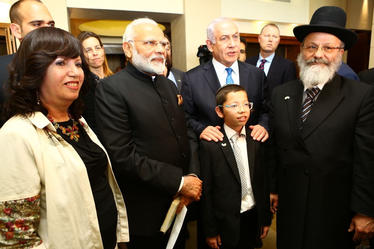 ראש ממשלת הודו למוישי הולצברג: "בוא אלינו" • צפו