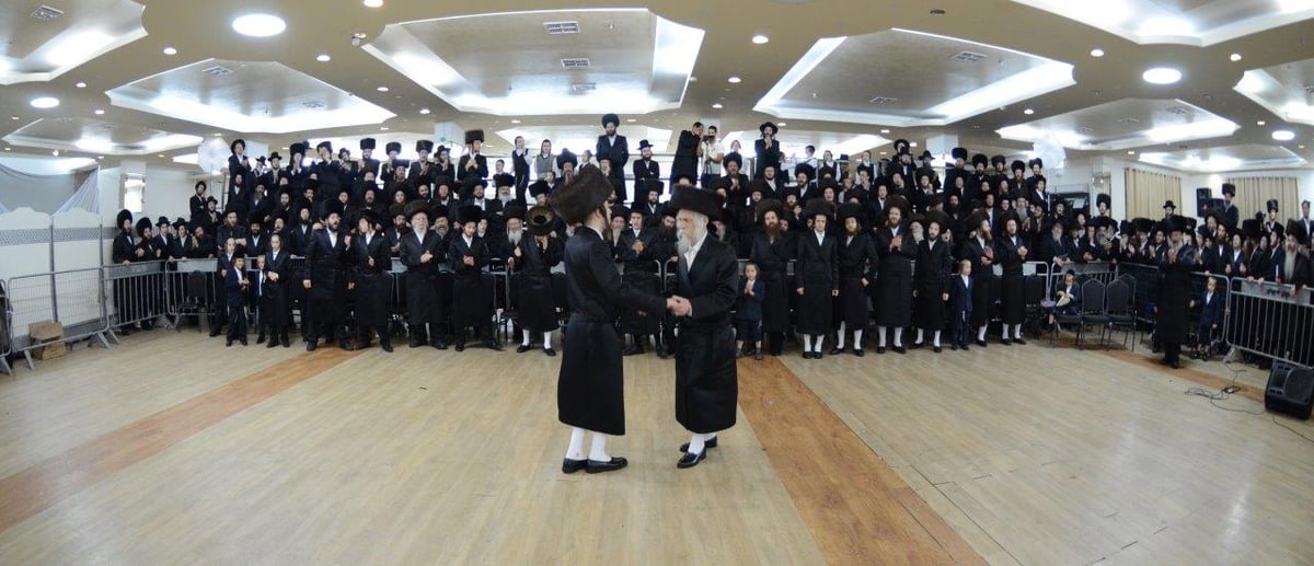 גלריה • חתונת בתו של האדמו"ר מסטריקוב