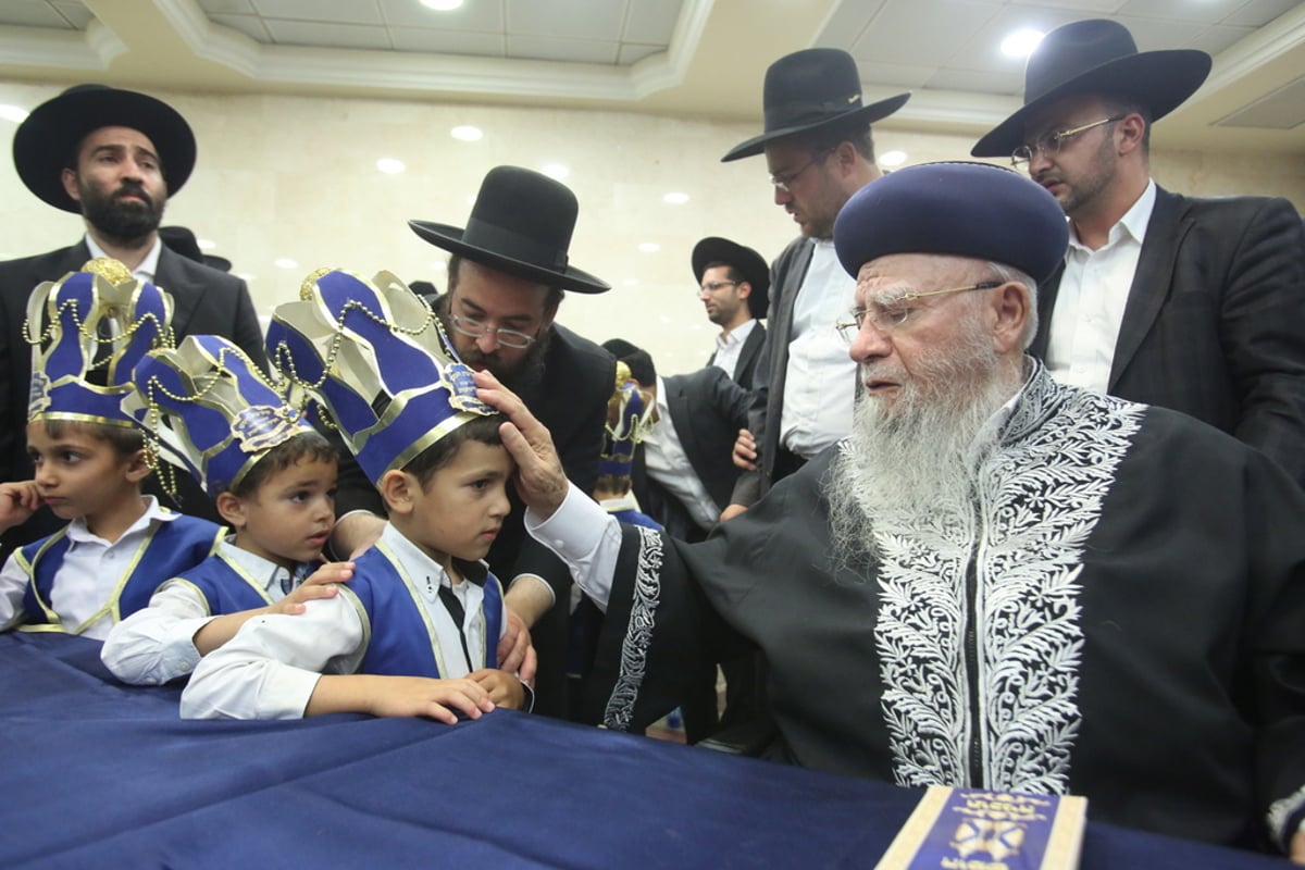 בני האברכים חגגו לראשונה מסיבת חומש • צפו