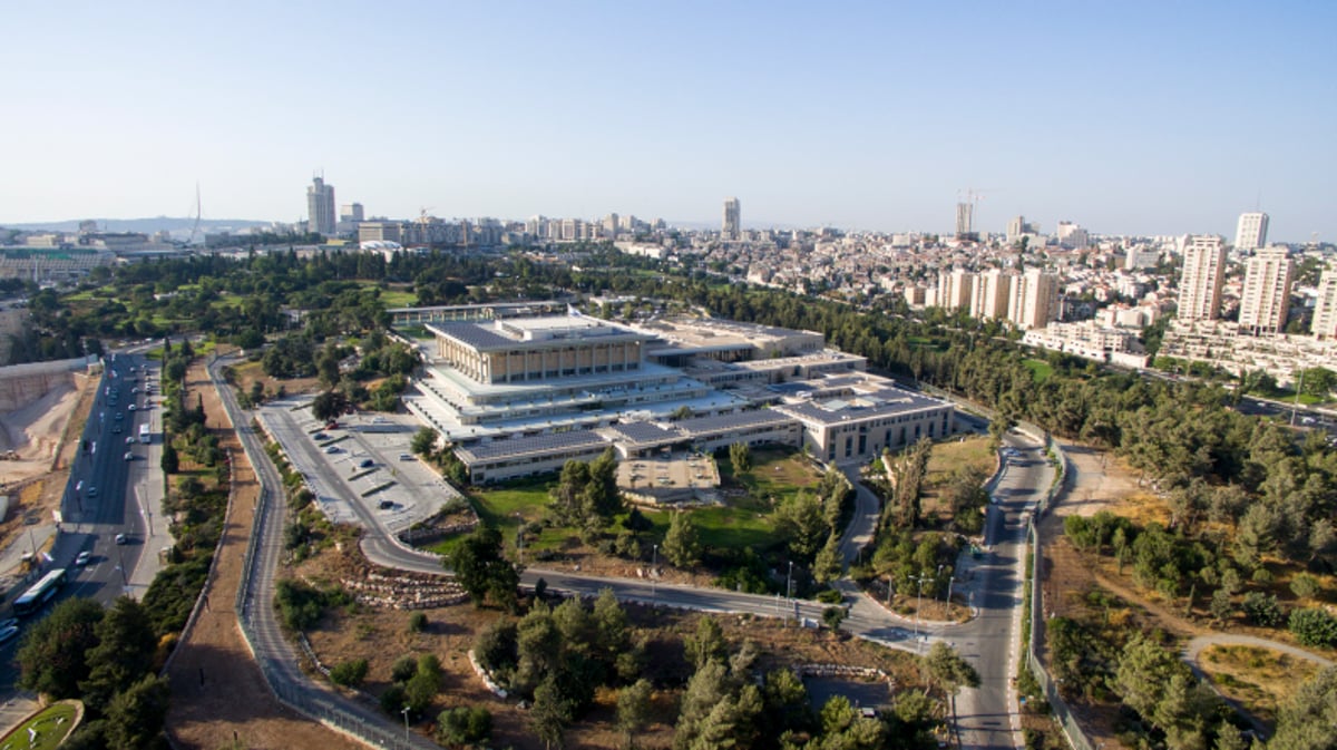 ירושלים, תל אביב ו...מודיעין עילית מהאוויר