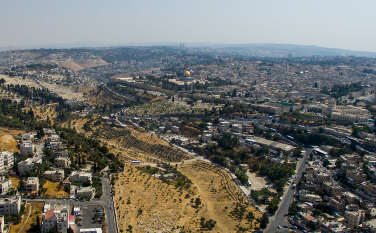 ירושלים, תל אביב ו...מודיעין עילית מהאוויר