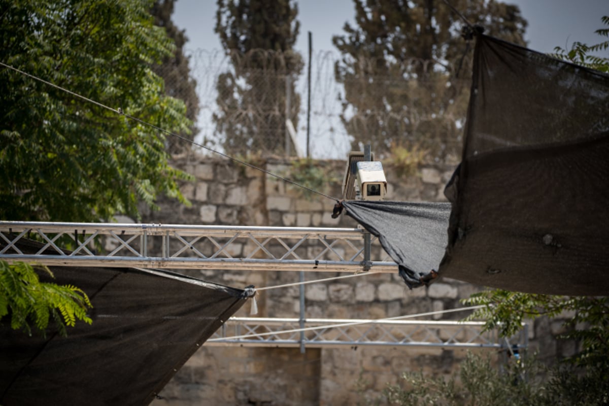 אחת המצלמות החדשות שהוצבו בהר כחלק מהשינויים. צילום יונתן זינדל, פלאש 90