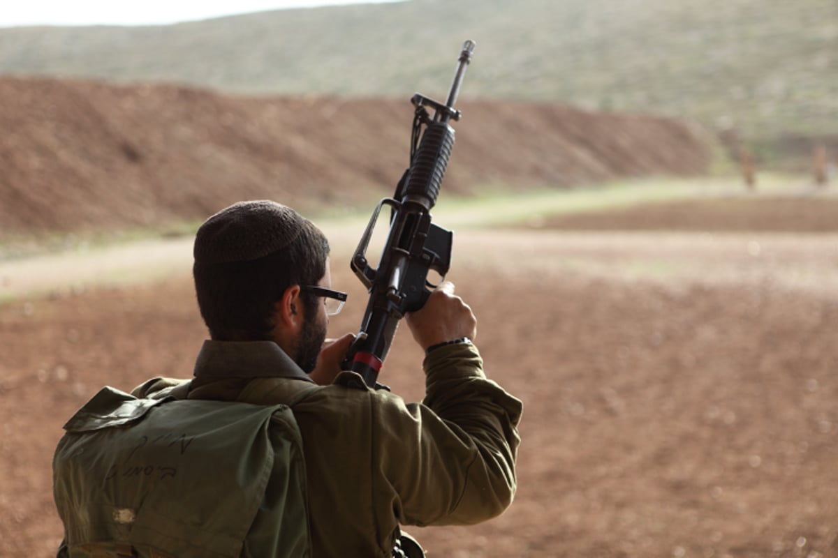 תפקידי לוחמה בגיוס. אילוסטרציה