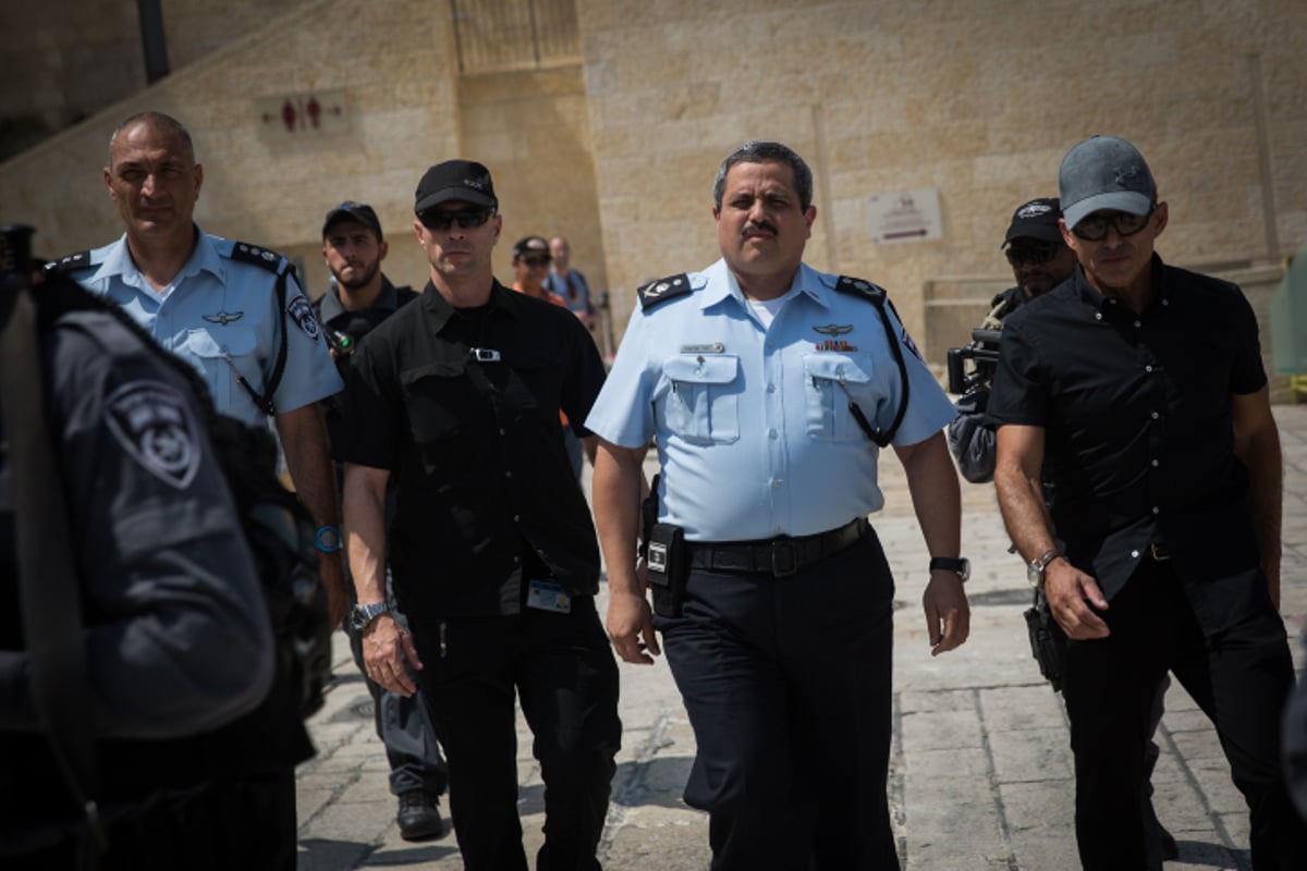 המפכ"ל על המגנומטרים: "לא אדליף מהקבינט" • צפו