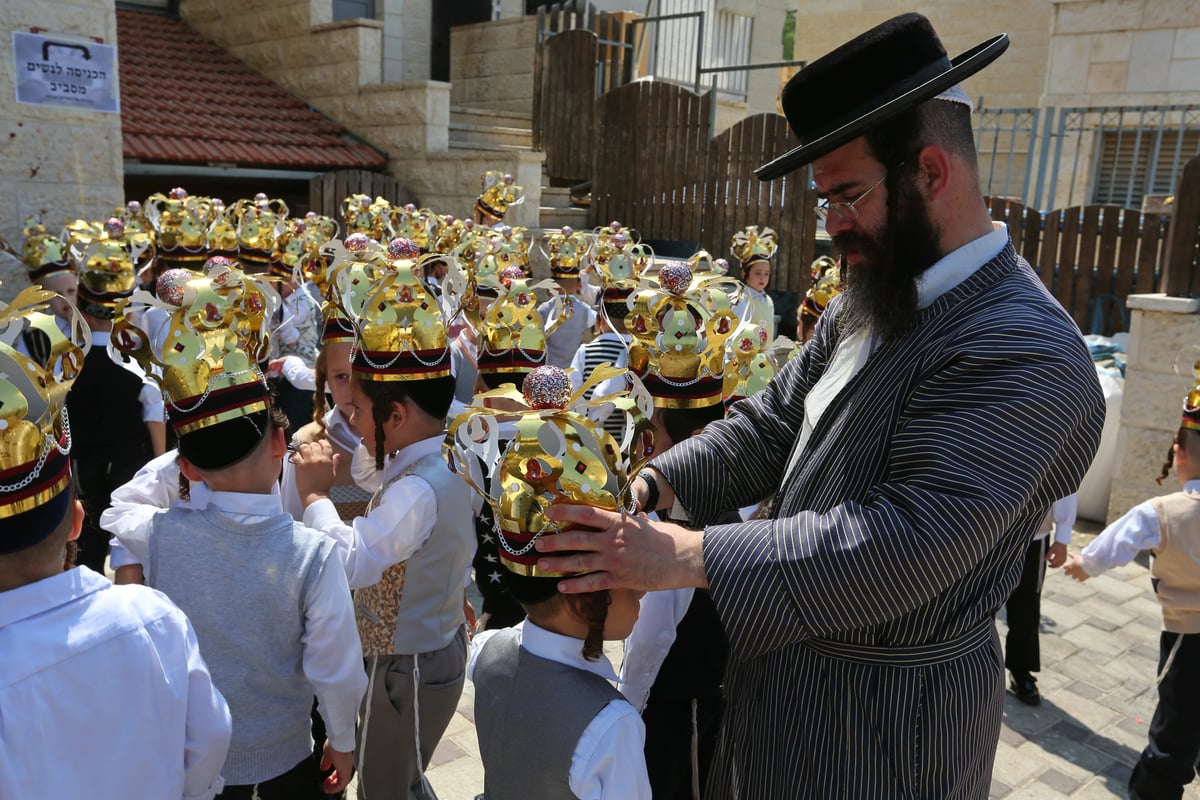 תיעוד מרגש: מסיבת חומש בחיידר בבית שמש