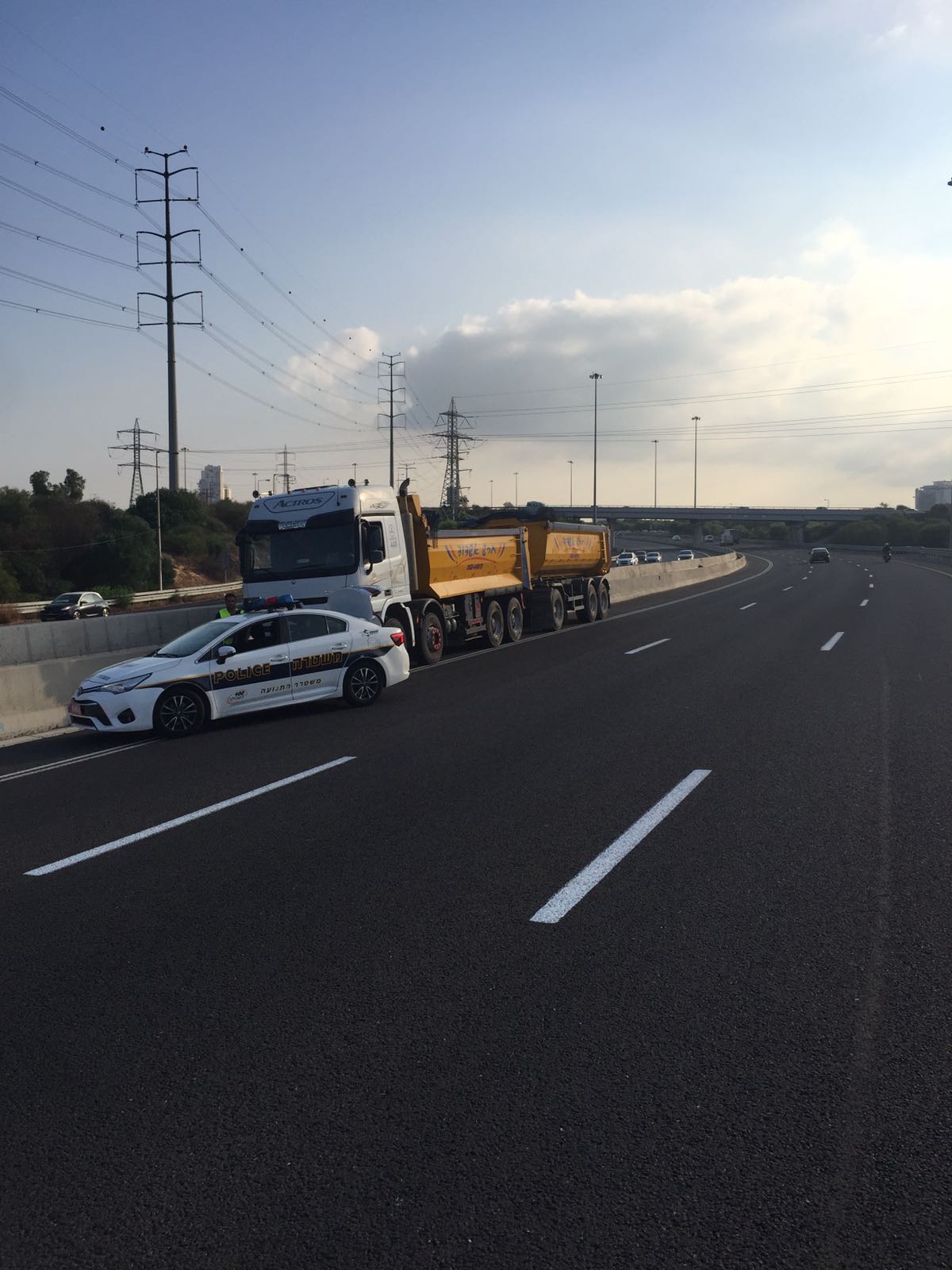 כמעט אסון: משאית בניגוד לכיוון התנועה