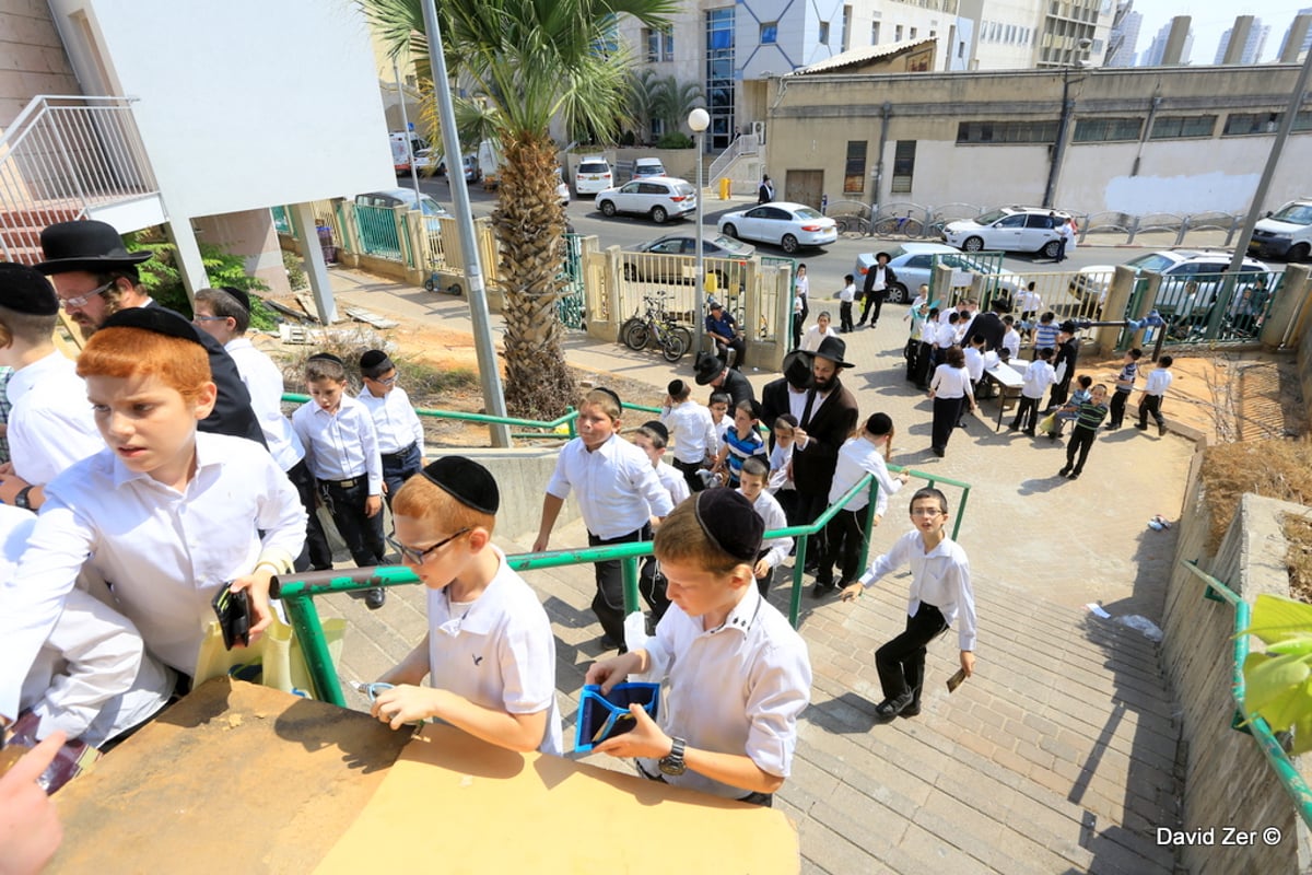 אלפי ילדים בסיום לזכר הרבנית שטיינמן ע"ה