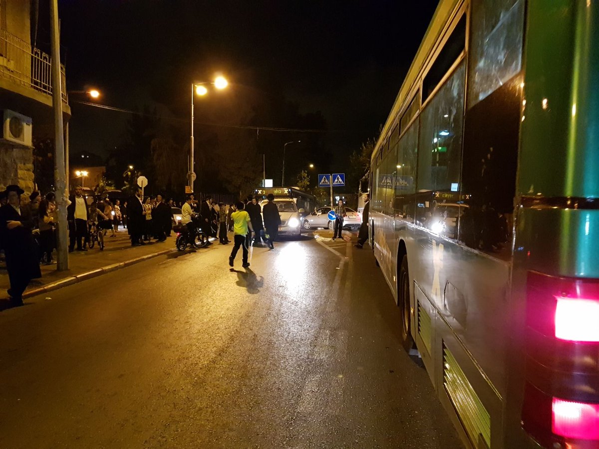 הפגנות בירושלים: 5 שוטרים נפצעו, קטין נעצר