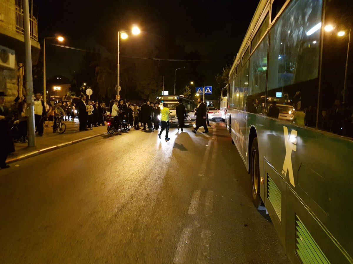 הפגנות בירושלים: 5 שוטרים נפצעו, קטין נעצר