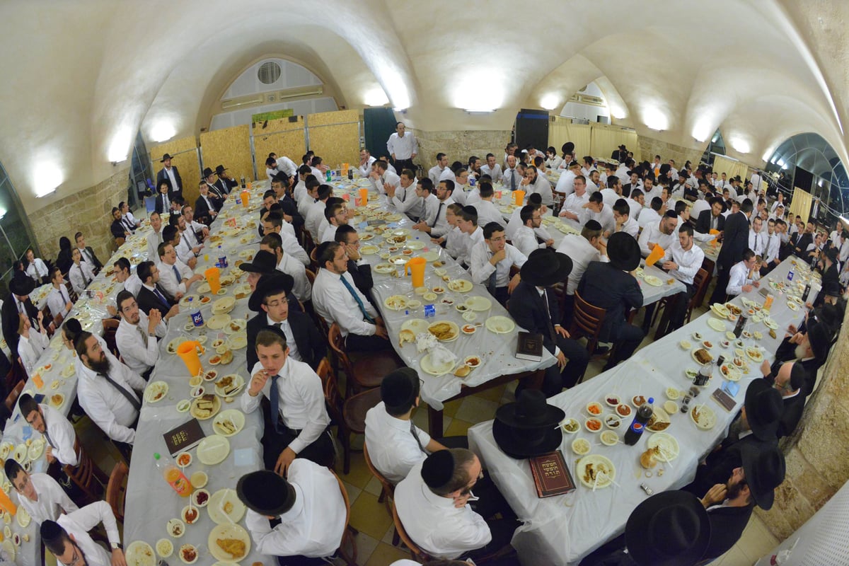 המצגת על הגרש"י בורנשטיין זצ"ל שריגשה את תלמידי הישיבות • צפו